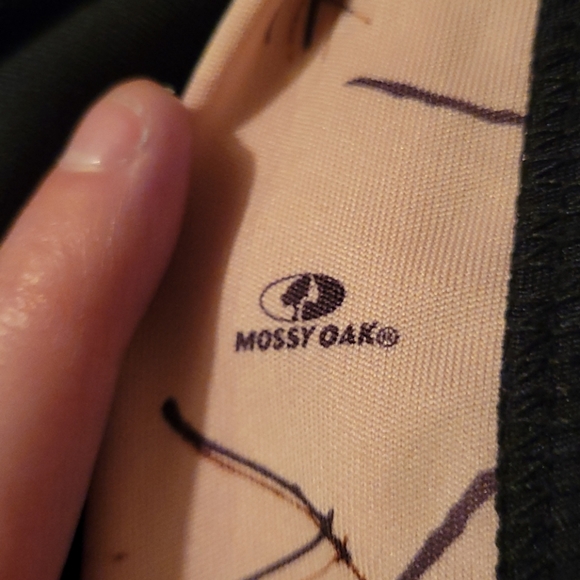 Pink Camo Shorts and Bra Set - Picture 5 of 5